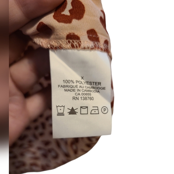 NWT Penningtons Button-up flutter sleeve blouse X - Picture 9 of 9